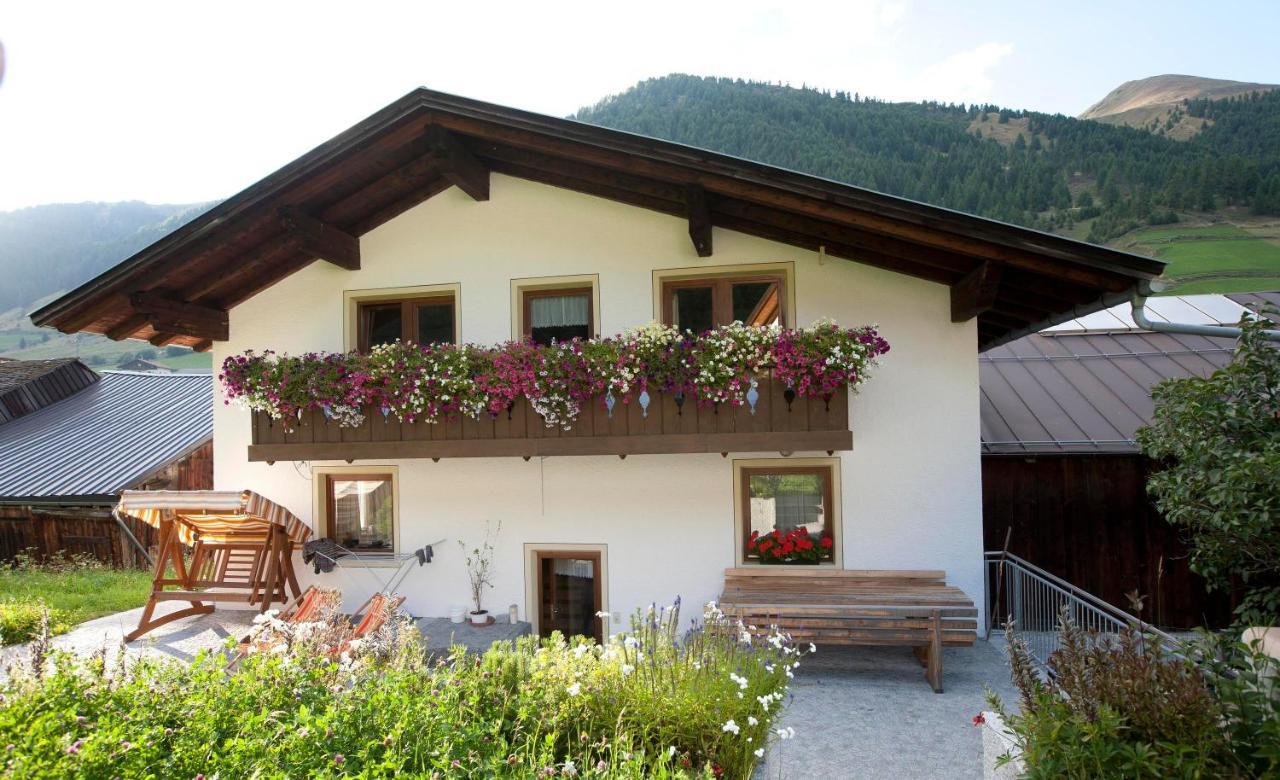 Rieglhof Apartment Hennennest Caprone Bagian luar foto